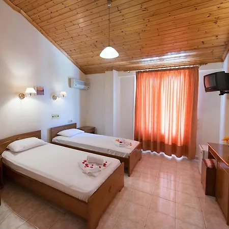 Hotel Lefkada 3*